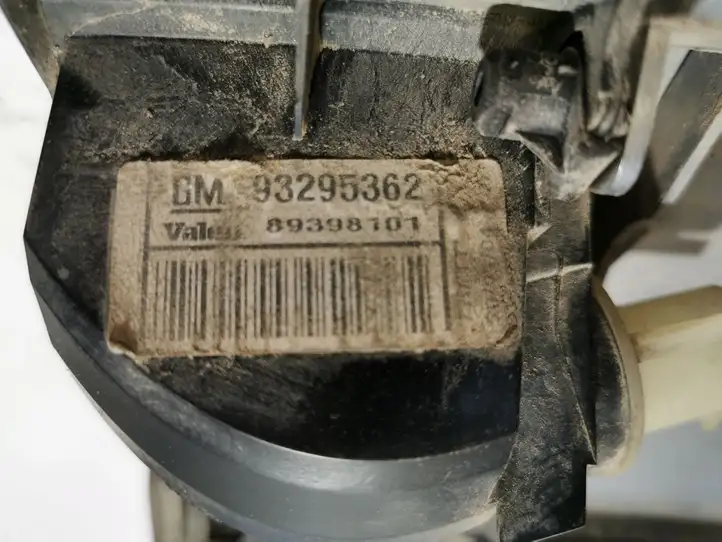 Opel Meriva A (2002 - 2006) 93295362 Задняя противотуманная фара — фото 4