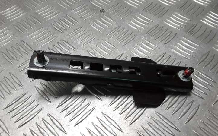 Volvo V40 (2012 - 2016)  16521700A Регулировочная планка ремня безопасности