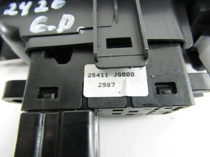 Nissan X-Trail T31 (2007 - 2014) Блок кнопок стеклоподъемников — фото 4