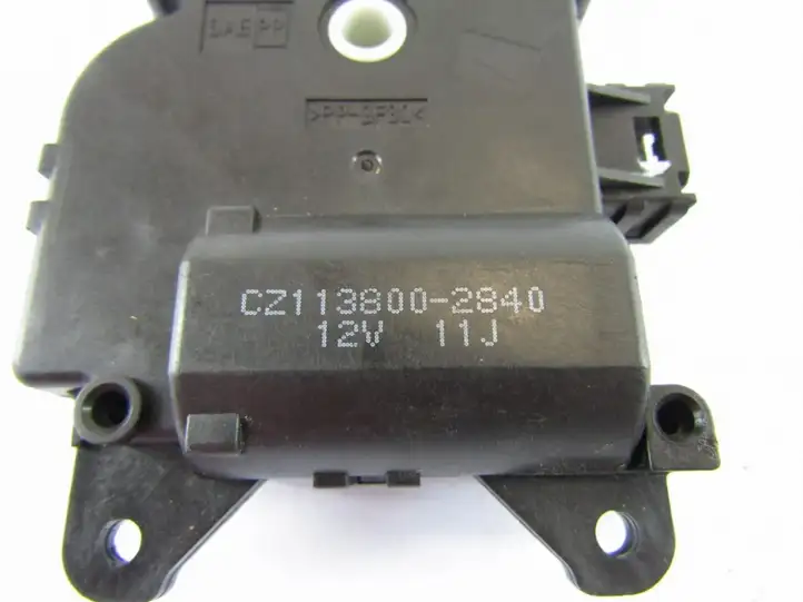Mitsubishi Colt (2008 - 2012) Двигатель задвижки потока воздуха — фото 1