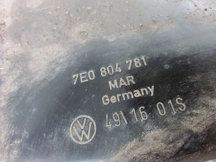 Volkswagen Transporter - Caravelle T6 (2015 - 2022) 7E0804781 Площадка аккумулятора — фото 3