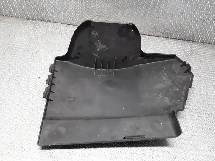 Opel Vectra C (2002 - 2005) 24438485 Крышка ящика аккумулятора — фото 3