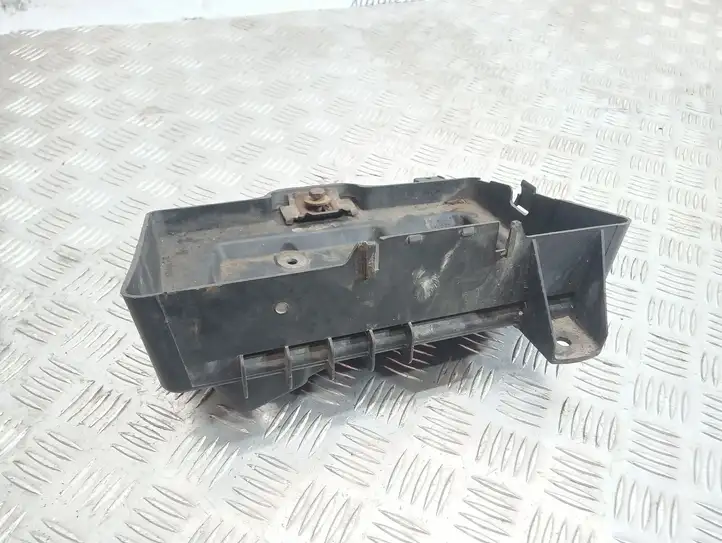 Opel Zafira A (1999 - 2003) 24449812 Площадка аккумулятора — фото 2