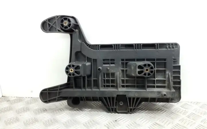Volkswagen Sharan (2010 - 2015) 7N0915333 Площадка аккумулятора — фото 2