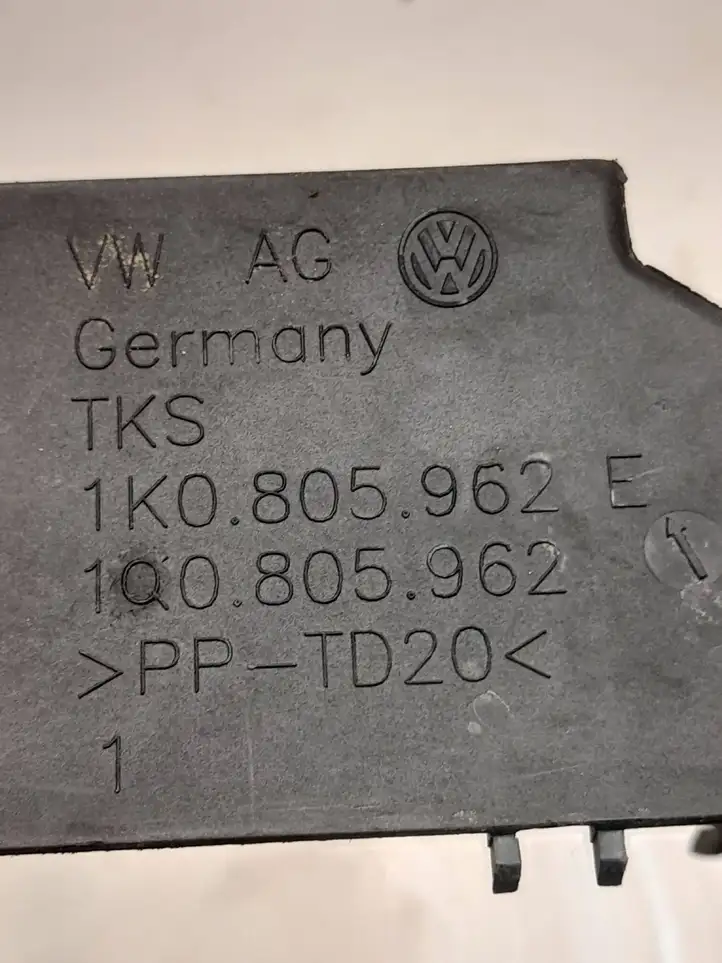 Volkswagen Caddy (2004 - 2010) 1Q0805962 Детали воздухозаборника — фото 3