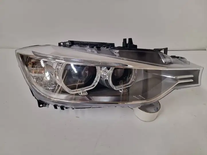BMW 3 F30 F35 F31 (2012 - 2018) 7259526 Передняя фара — фото 1