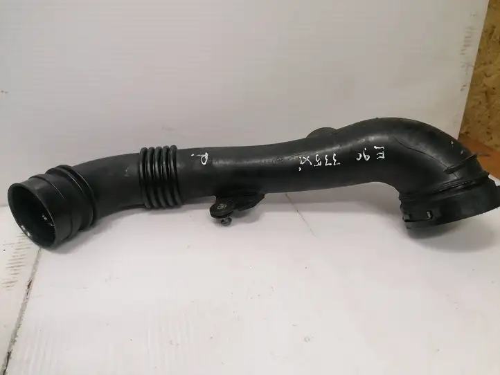 BMW 3 E90 E91 (2005 - 2012) 70364318 Трубка подачи воздуха — фото 1