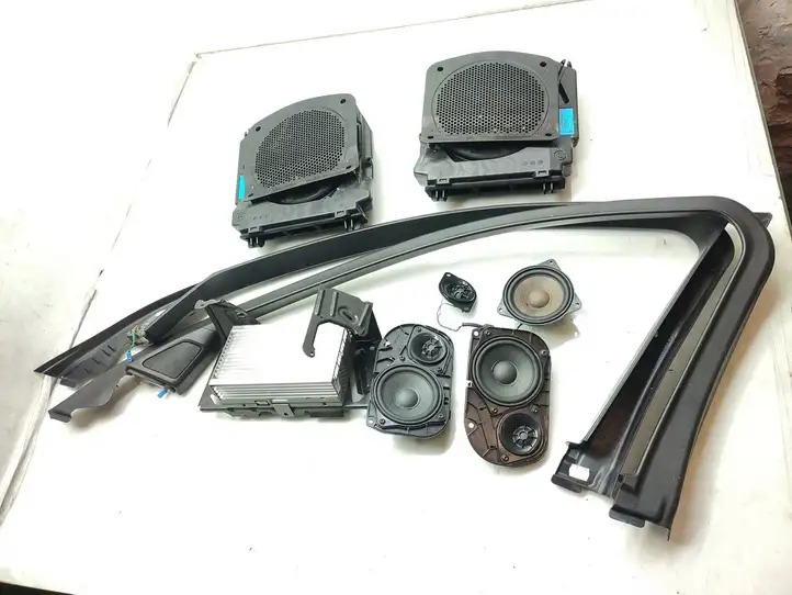 BMW 5 F10 F11 (2009 - 2016) 9239389 Комплект аудиосистемы — фото 1