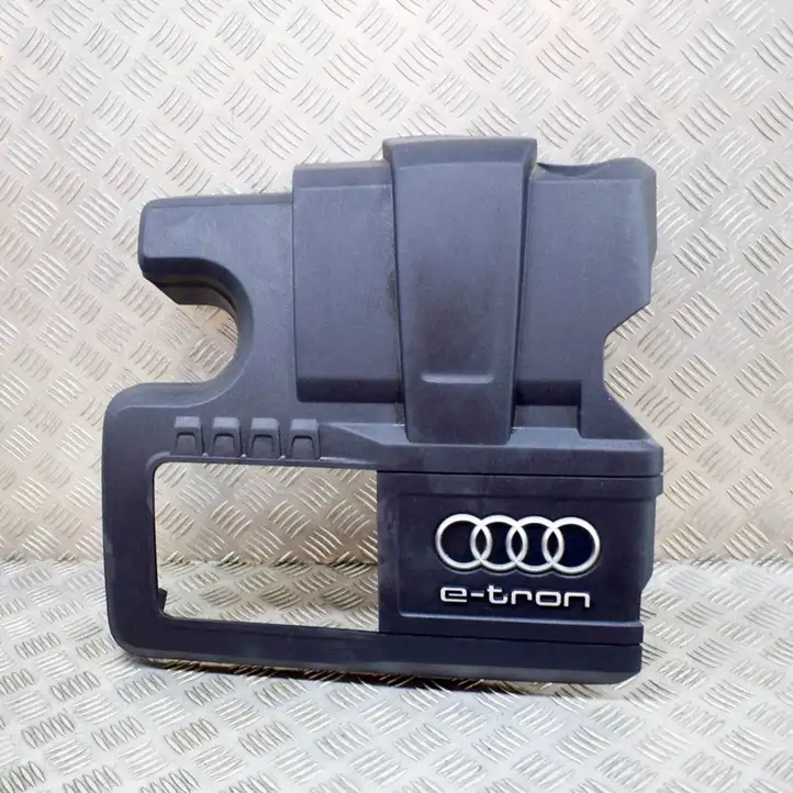 Audi A3/S3 8V (2012 - 2016) 04E103925C Крышка двигателя декоративная — фото 1