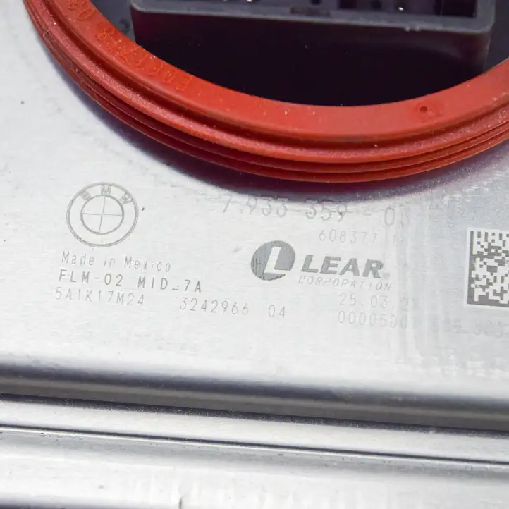 BMW iX3 G08 (2020 - )  7933359 LED модуль контроля