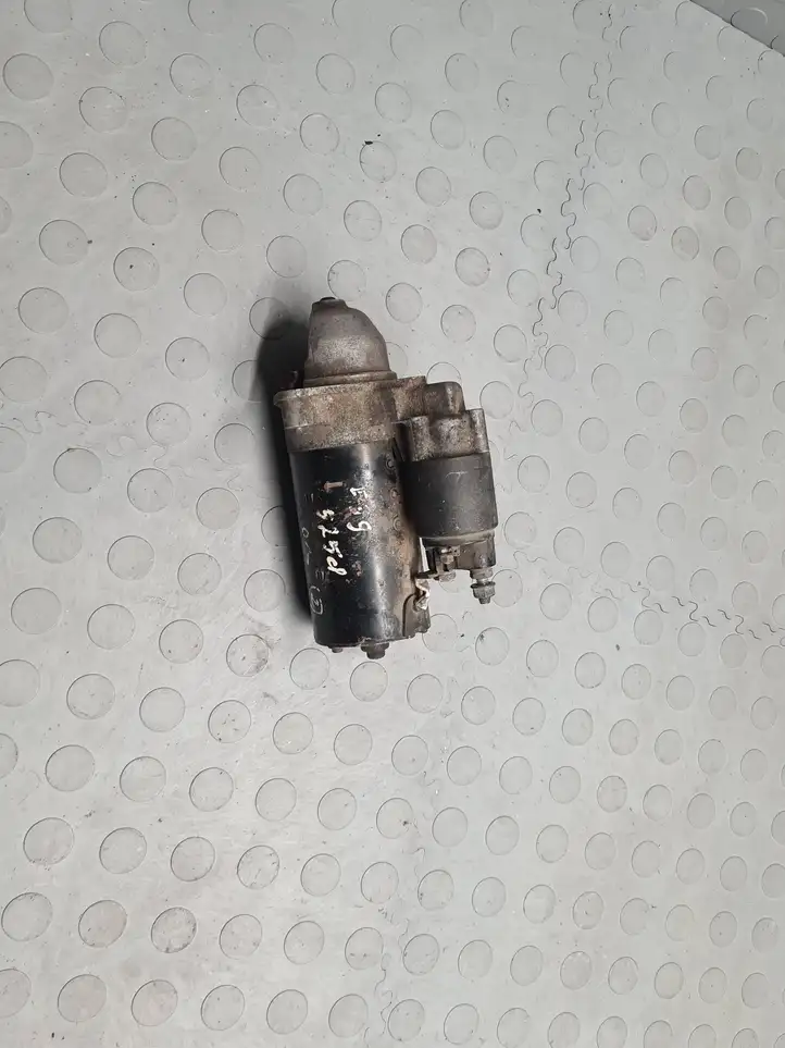 BMW 5 E39 (1996 - 2003)  1785691 Стартер