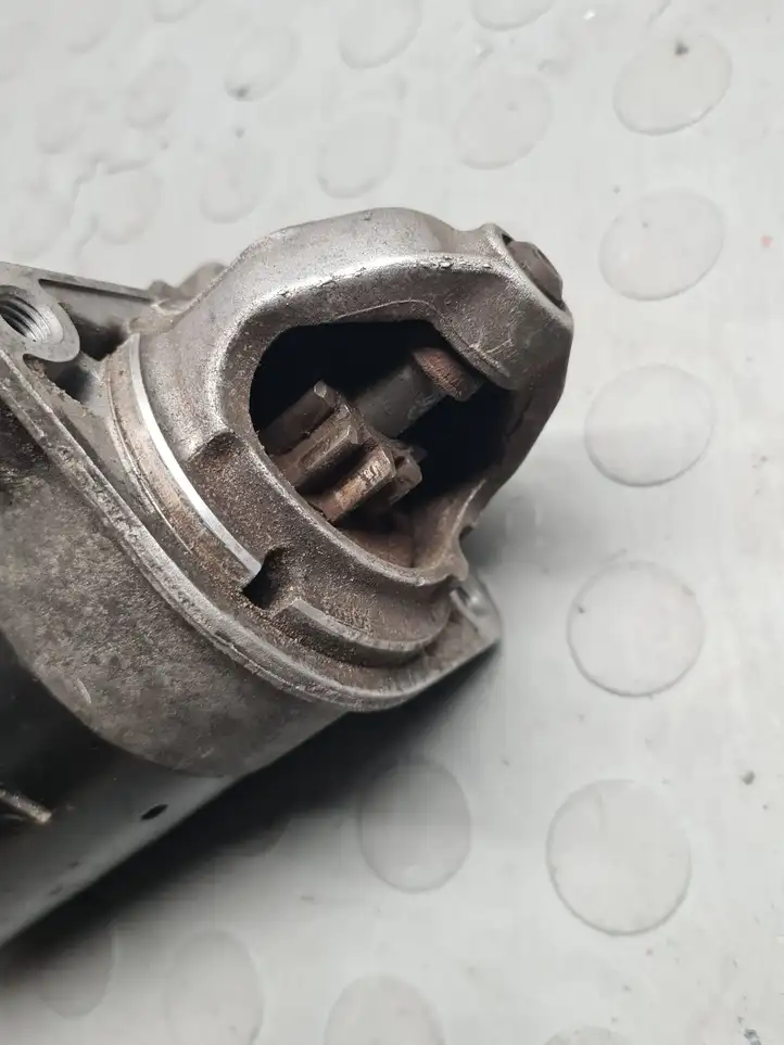 BMW 5 E39 (1996 - 2003)  1785691 Стартер