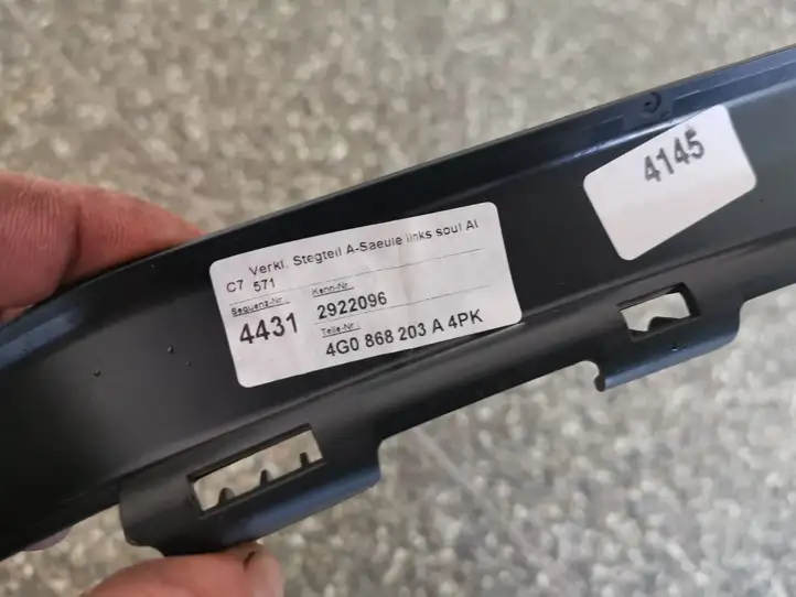 Audi A6 C7 (2014 - 2018) 4G0868203A Прочие детали салона — фото 2