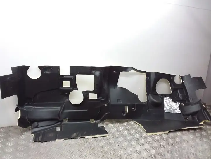 Tesla Model 3 (2017 - 2023) Прочие детали салона — фото 1