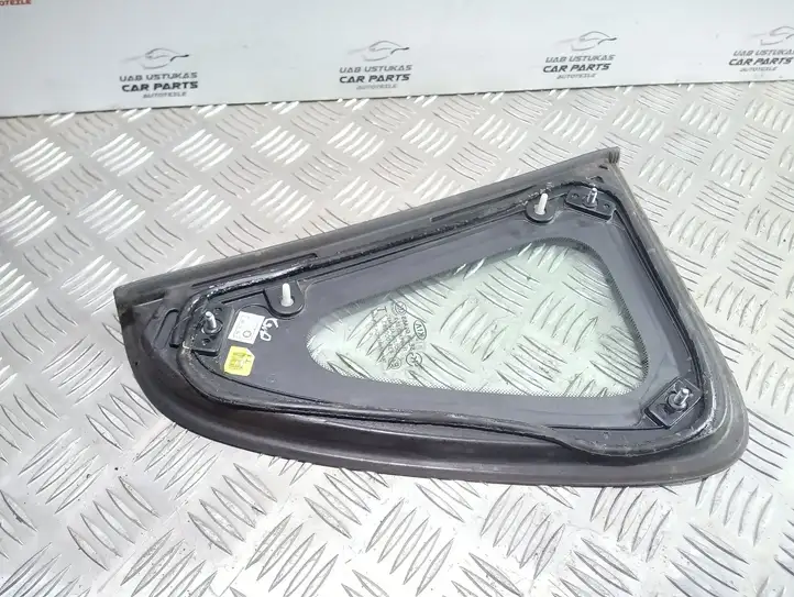 Kia Soul (2008 - 2011) 43R000083 Заднее боковое стекло — фото 3