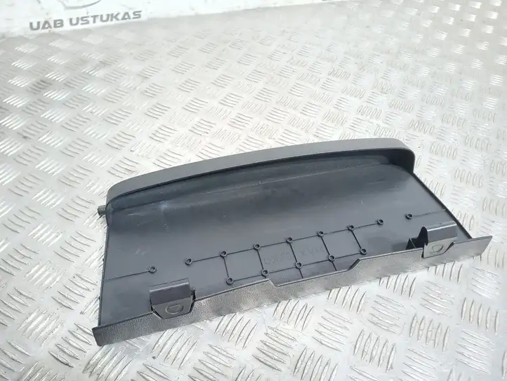 Opel Astra (2009 - 2012)  13349635 Другая деталь салона