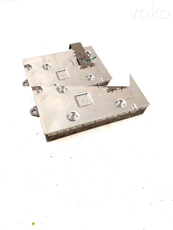 Audi Q7 (2005 - 2009)  4L0910731A Блок управления MMI