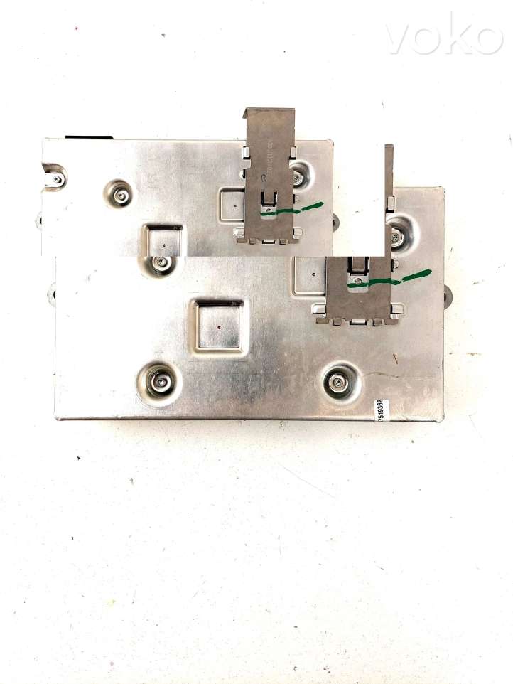 Audi Q7 (2005 - 2009)  4L0910731A Блок управления MMI