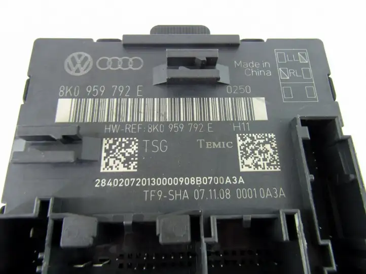 Audi A4 S4 B8 8K (2007 - 2011) Прочие блоки управления — фото 1