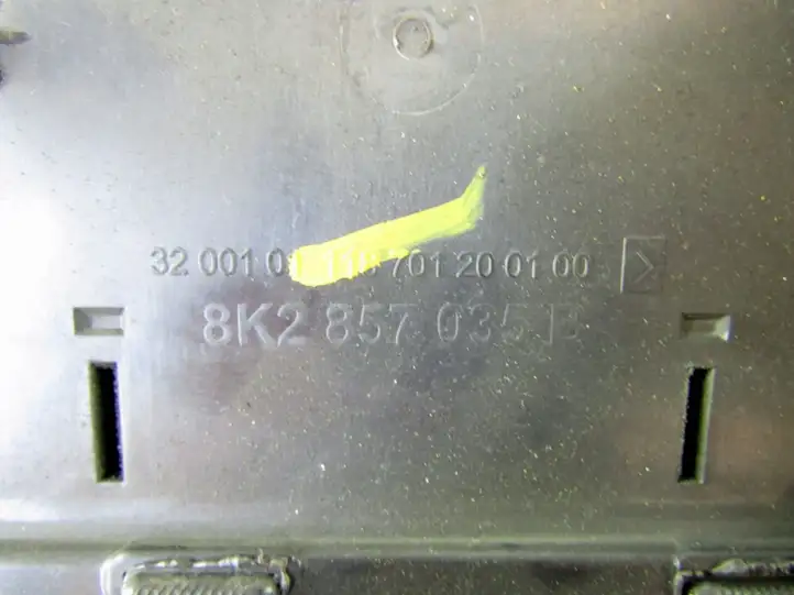 Audi A4 S4 B8 8K (2007 - 2011) Вещевой ящик — фото 4