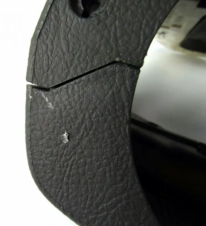 Toyota Corolla Verso E121 (2004 - 2007) Оплётка рулевого колеса — фото 2