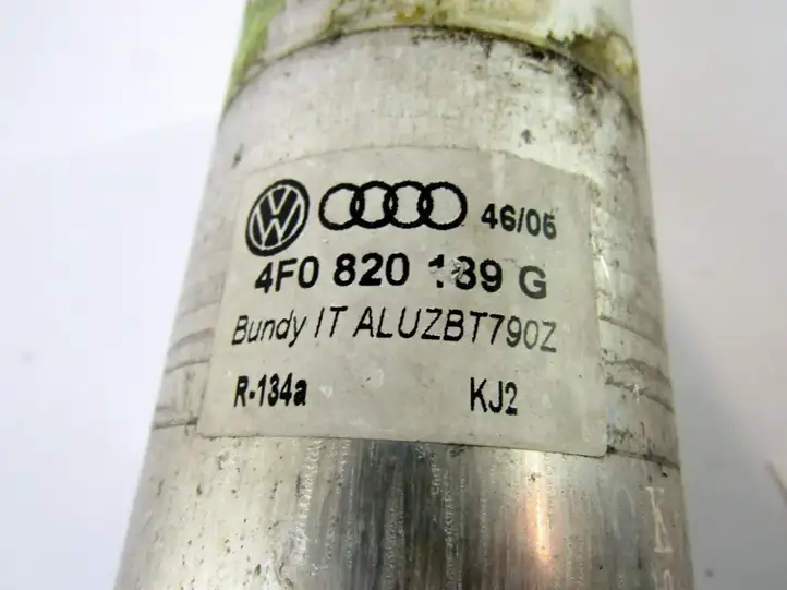 Audi A6 S6 C6 4F (2004 - 2008) Прочие детали кондиционера — фото 4