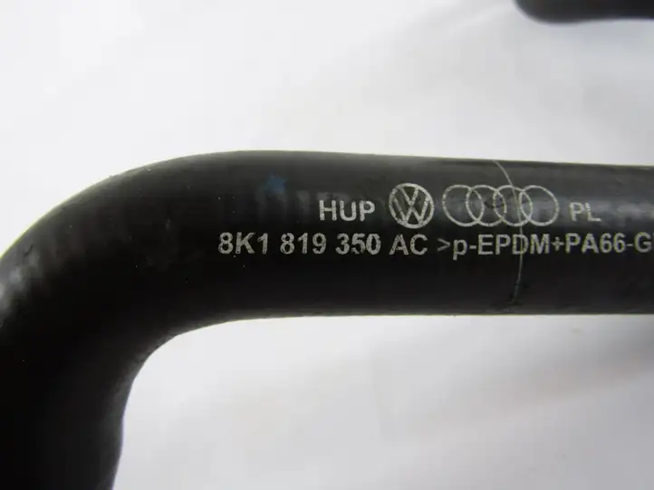 Audi A4 S4 B8 8K (2007 - 2011) Шланги системы охлаждения — фото 3