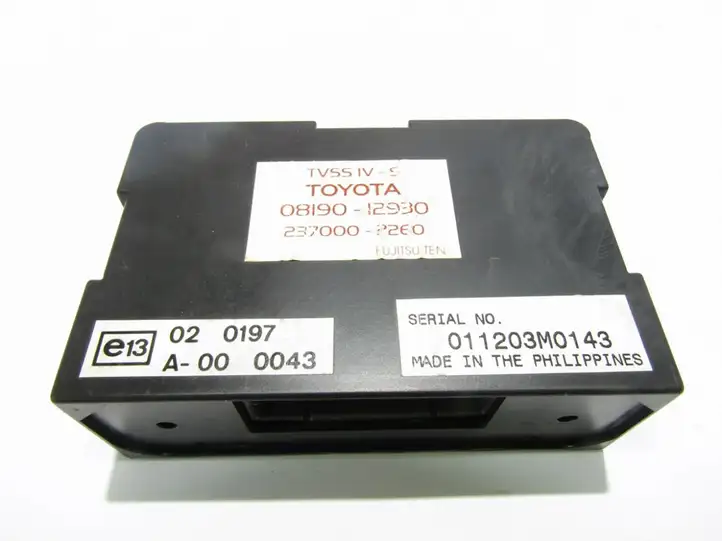 Toyota RAV 4 (XA20) (2000 - 2005) Блок управления сигнализацией — фото 5