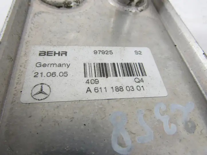 Mercedes-Benz CLK A209,C209 (2002 - 2009) Кронштейн масляного фильтра — фото 1