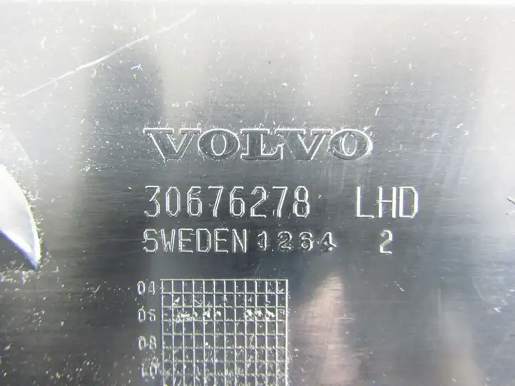 Volvo S80 (2006 - 2009) Вещевой ящик — фото 8