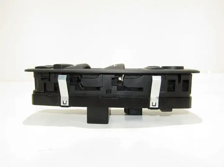 Dodge Journey (2007 - 2011) Кнопка стеклоподъемников — фото 2