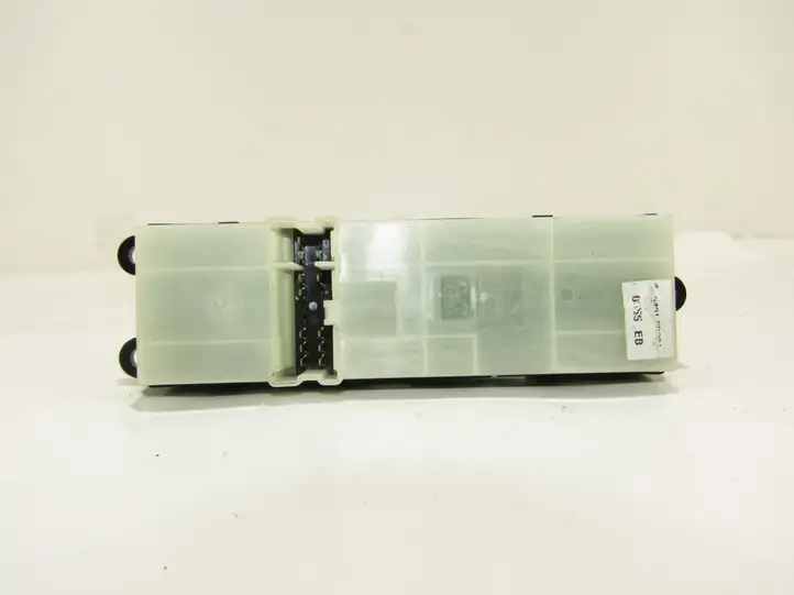 Nissan Pathfinder R51 (2005 - 2012) Кнопка стеклоподъемников — фото 3