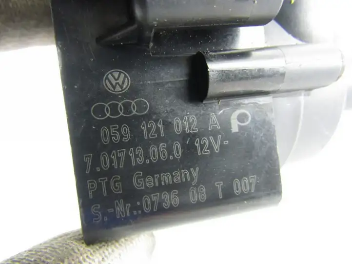 Audi A5 8T 8F (2007 - 2011) Электроциркуляционный насос — фото 5