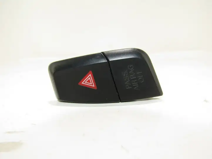 Audi A5 8T 8F (2007 - 2011) Включатель аварийных фонарей — фото 1
