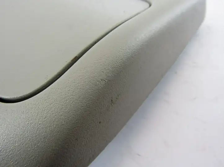 Mazda Tribute (2000 - 2004) Вещевой ящик — фото 3