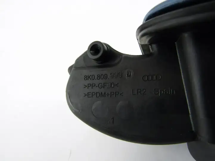 Audi A4 S4 B8 8K (2007 - 2011) Крышка топливного бака — фото 3