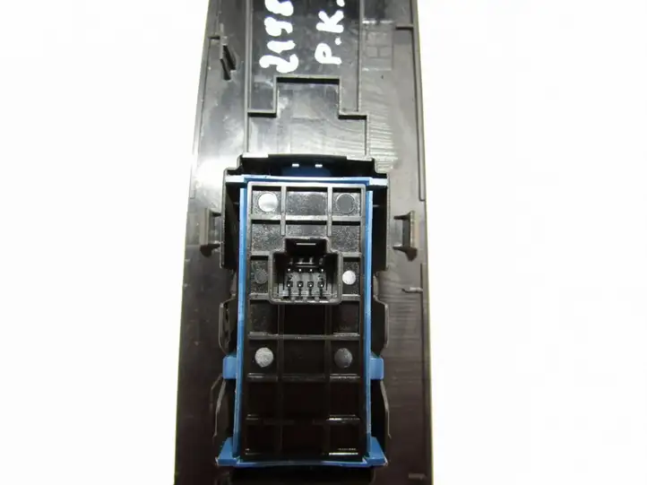 Toyota Avensis T250 (2006 - 2009) Блок кнопок стеклоподъемников — фото 1