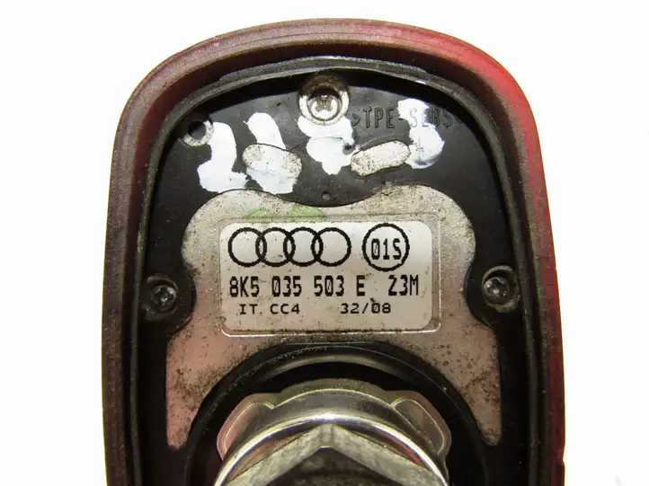 Audi A4 S4 B8 8K (2007 - 2011) Радиоантенна — фото 4