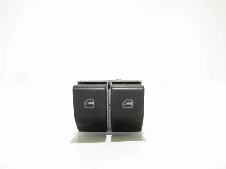 Volkswagen Polo (2001 - 2005) Кнопка стеклоподъемников — фото 2