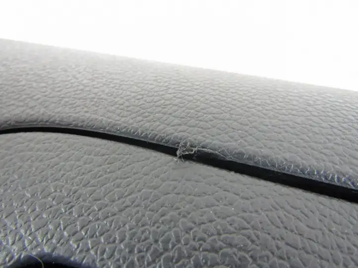 Volkswagen Golf VI (2009 - 2013) Вещевой ящик — фото 3