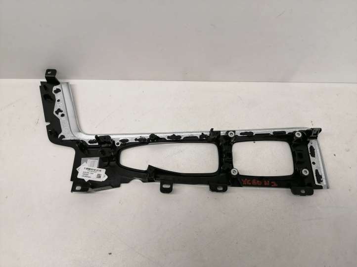 Volvo XC60 (2017 - )  31469435 Декоративная отделка