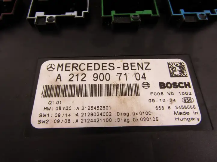 Mercedes-Benz E W212 (2009 - 2016) Блок предохранителей — фото 4