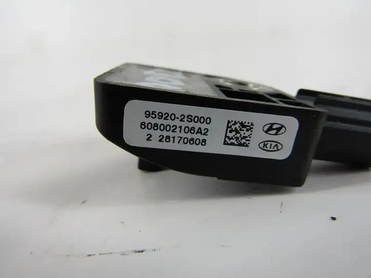 Hyundai ix35 (2009 - 2013) Датчик удара SRS — фото 3