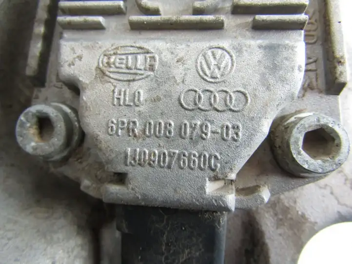 Volkswagen Touareg I (2002 - 2010) Картер двигателя — фото 2