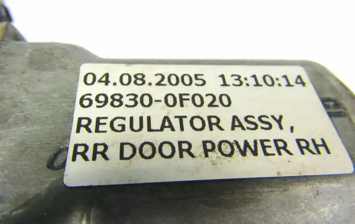 Toyota Corolla Verso AR10 (2004 - 2009) Стеклоподъемник задней двери — фото 4