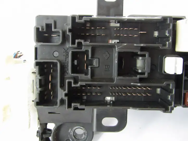 Daihatsu Cuore (2007 - ) Блок предохранителей — фото 5