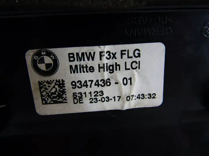 BMW 3 F30 F35 F31 (2012 - 2018) Центральный воздушный дефлектор — фото 4
