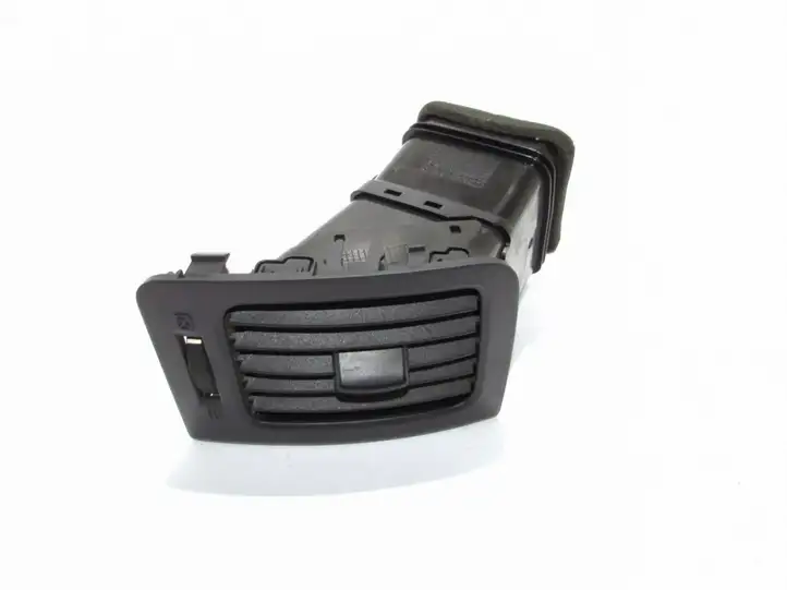 Hyundai H-1, Starex, Satellite (2004 - 2007) Центральный воздушный дефлектор — фото 2
