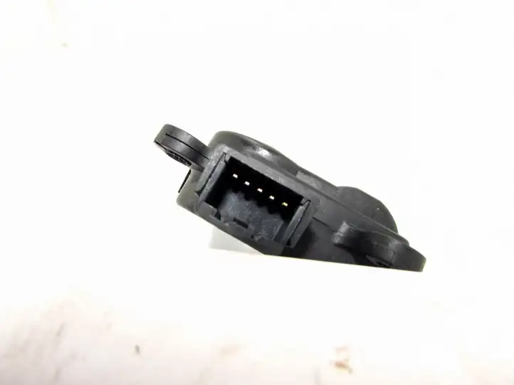 Hyundai H-1, Starex, Satellite (2004 - 2007) Двигатель задвижки потока воздуха — фото 4