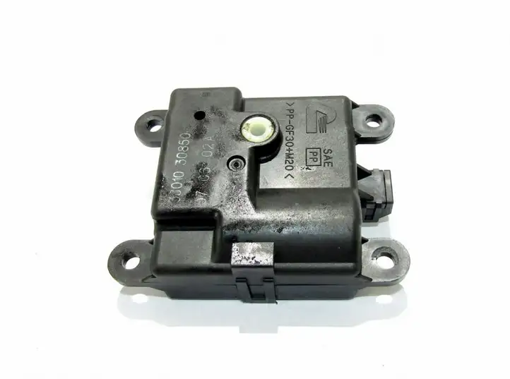 Nissan Qashqai (2006 - 2010) Двигатель задвижки потока воздуха — фото 4